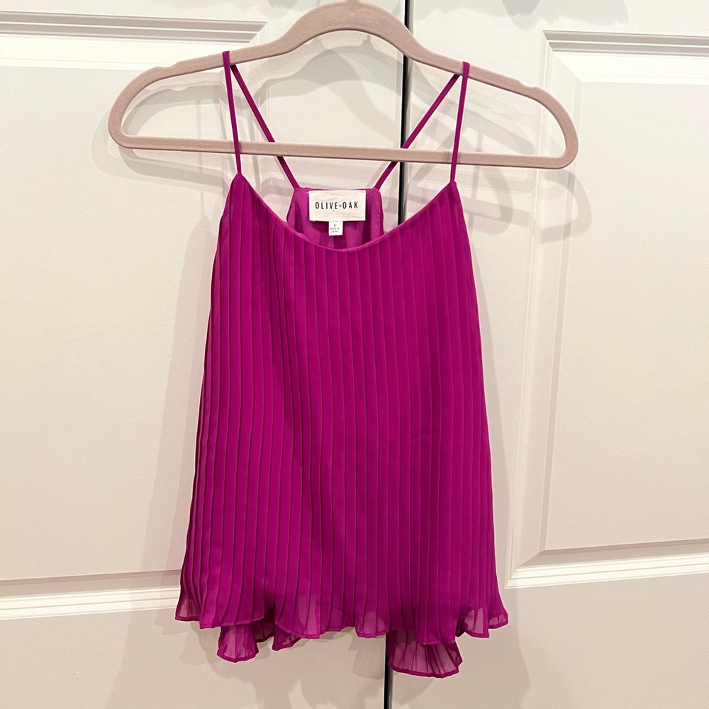 Olive & Oak Spaghetti Strap Pleated Blouse Top - Size S, Fuschia/Purple